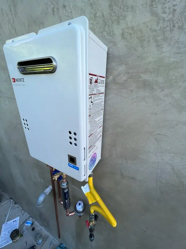 Tankless water heater installation for Carpinteria homes